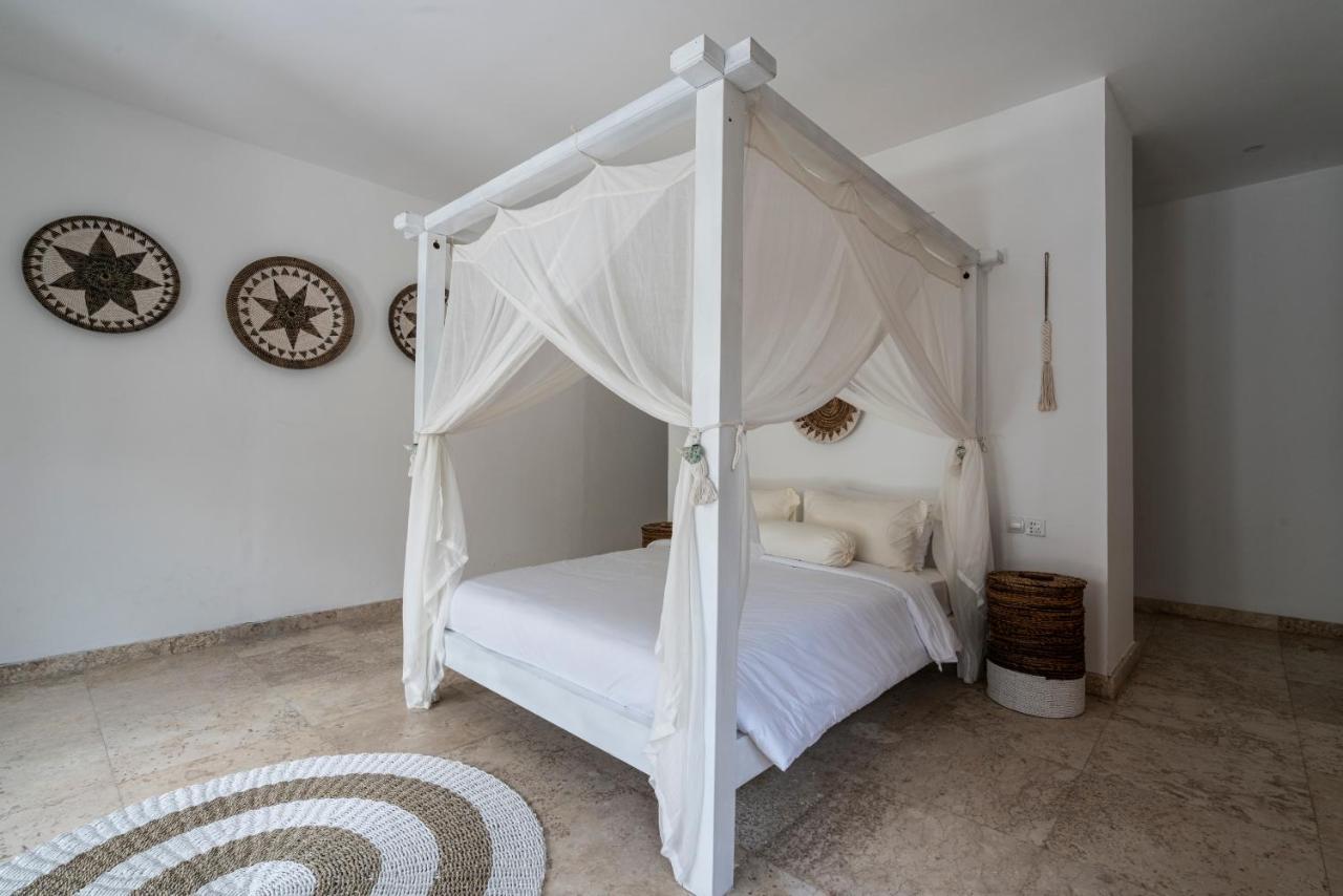 Isaiya Boutique Hotel Canggu  Bagian luar foto