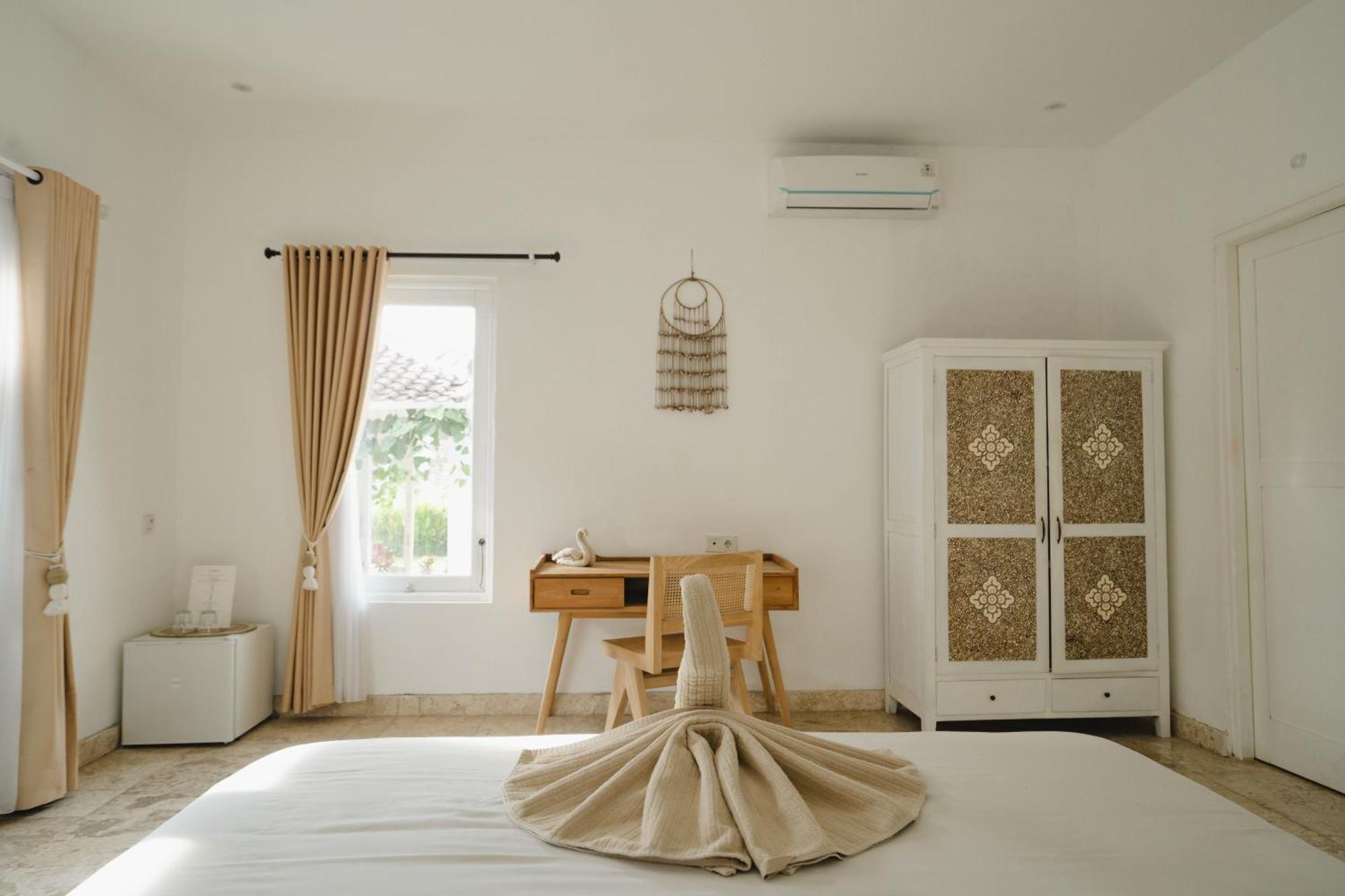 Isaiya Boutique Hotel Canggu  Bagian luar foto