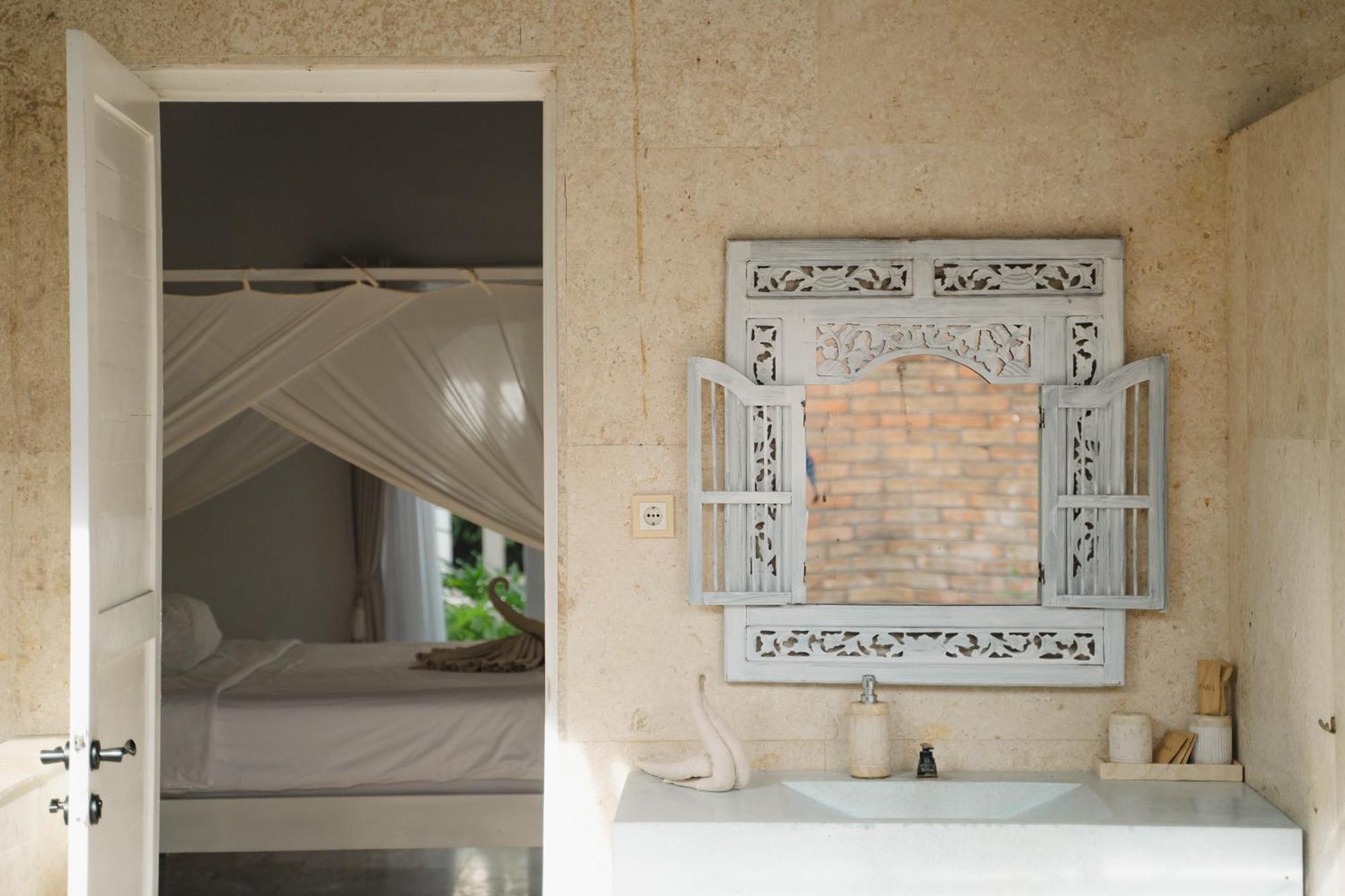 Isaiya Boutique Hotel Canggu  Bagian luar foto