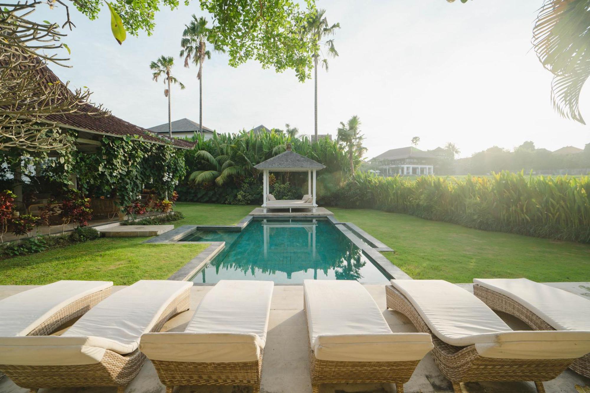 Isaiya Boutique Hotel Canggu  Bagian luar foto